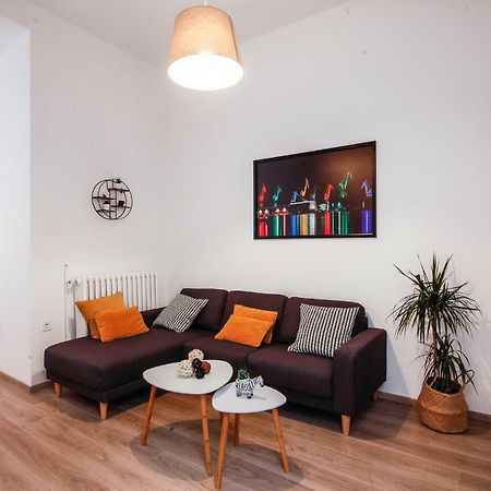 Apartment Kensi*** Pula Exteriör bild
